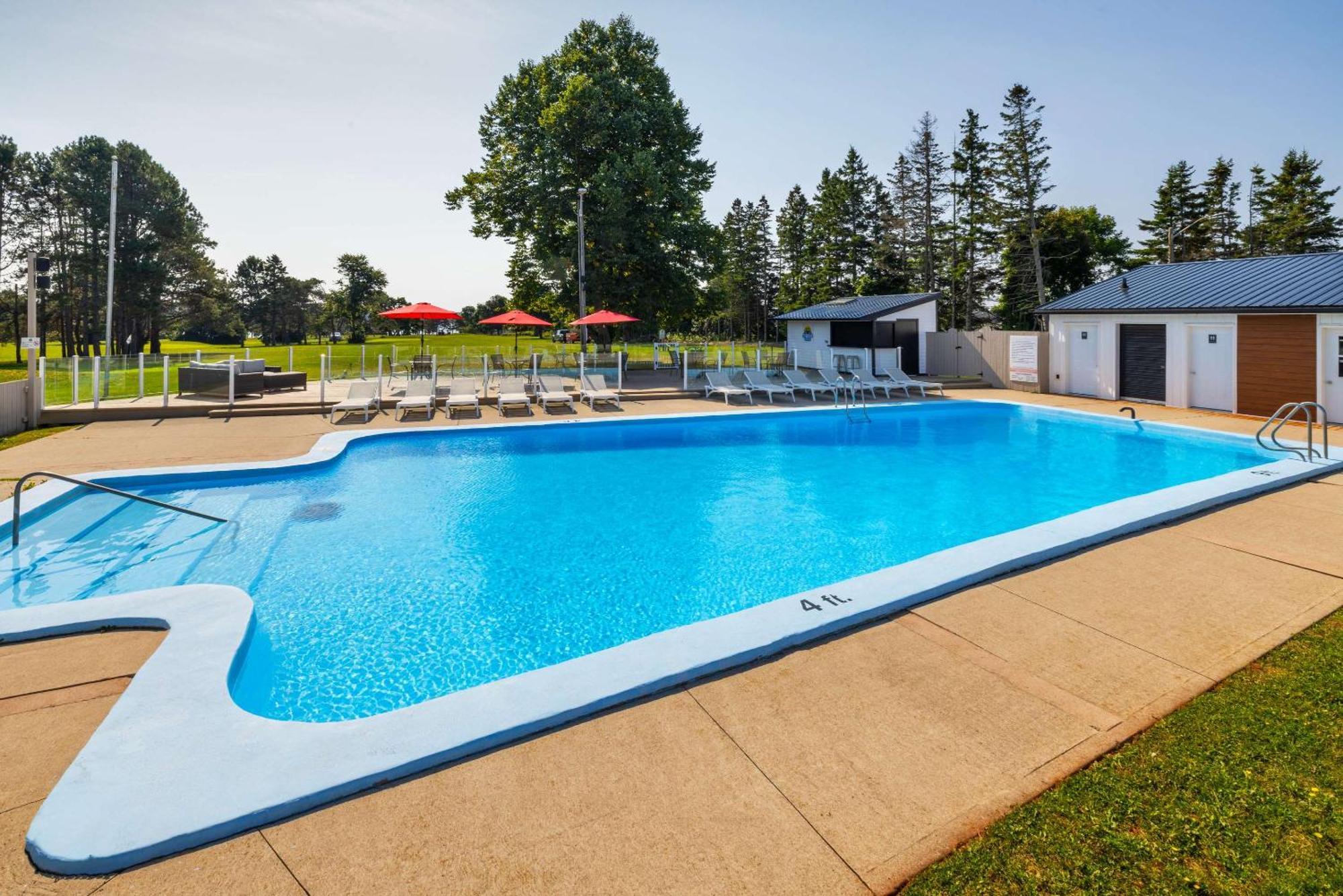 Quality Inn & Suites Garden Of The Gulf Summerside Eksteriør billede