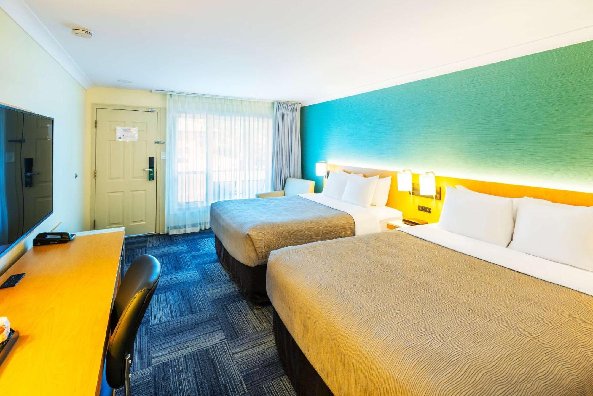 Quality Inn & Suites Garden Of The Gulf Summerside Eksteriør billede