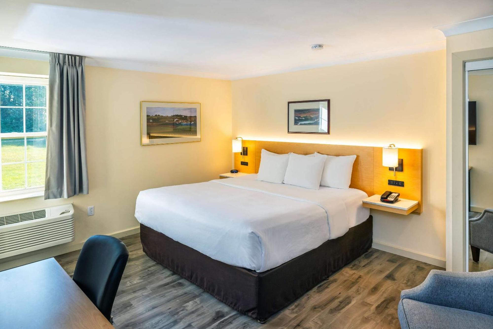 Quality Inn & Suites Garden Of The Gulf Summerside Eksteriør billede
